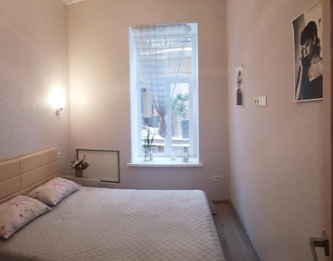 Apartment - Heart Of Odessa Buitenkant foto